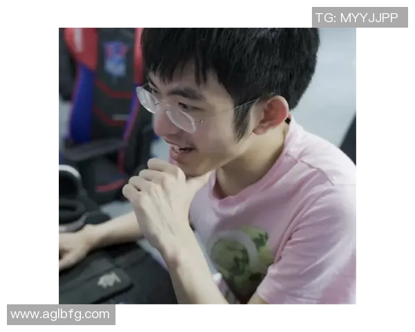 DOTA2热点分析：深入探讨LNG战队的进攻策略与战术布局