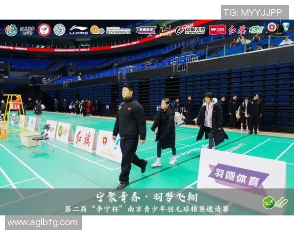 南京羽毛球队在全国羽毛球配合排行榜中荣登第九名展现出强劲实力与团队默契