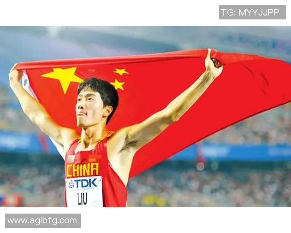 亚洲足球明星崛起黄种人如何在国际舞台上闪耀光芒